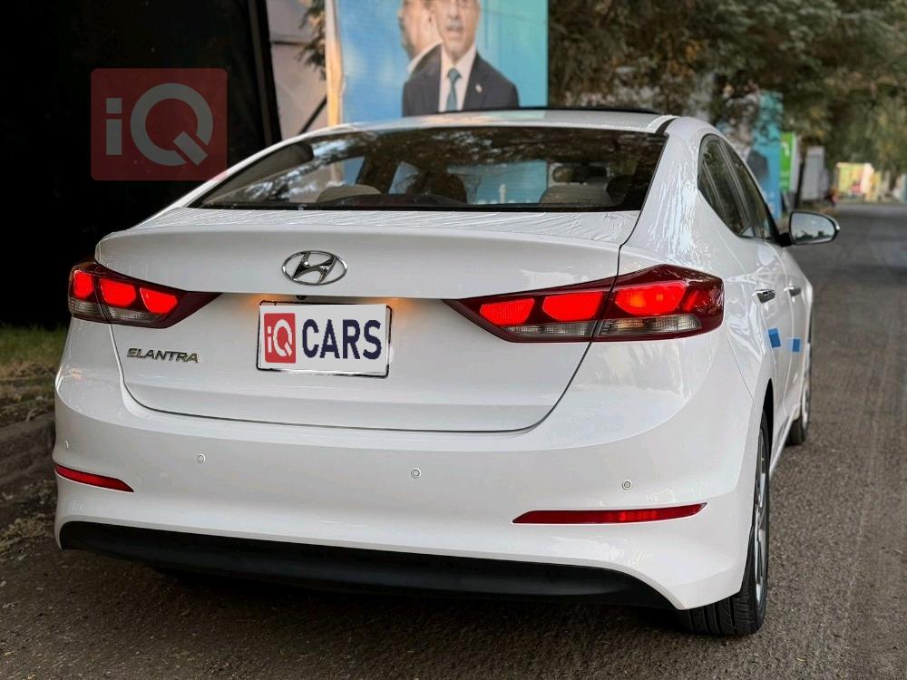 هيونداي النترا